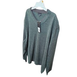 Geoffrey Beene Men's V-Neck Hunter Green Sweater